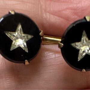 Black Star screw-back vintage earrings